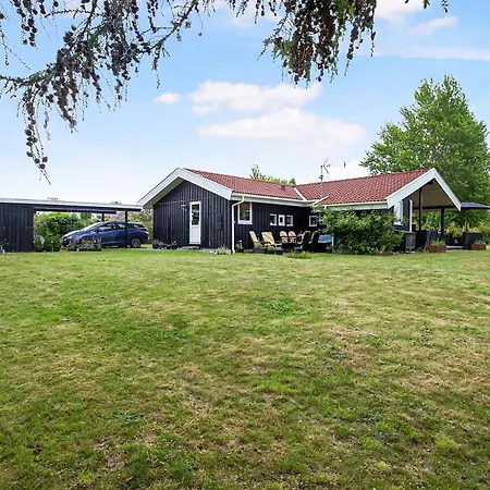 Family Summer House In Quiet Area 8 Adults 2 Ch * Græsted